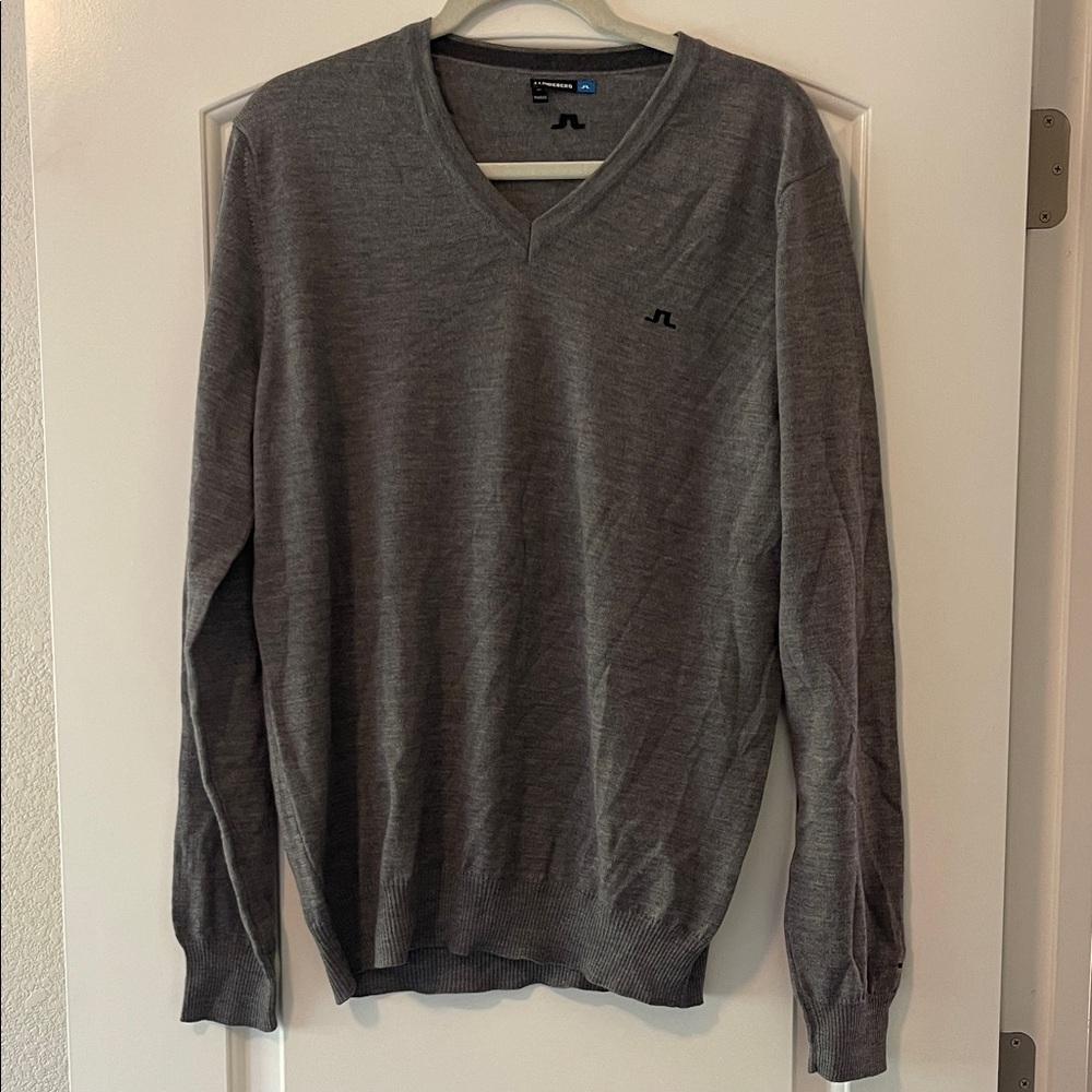 J.Lindeberg Men's Gray V-Neck Sweater